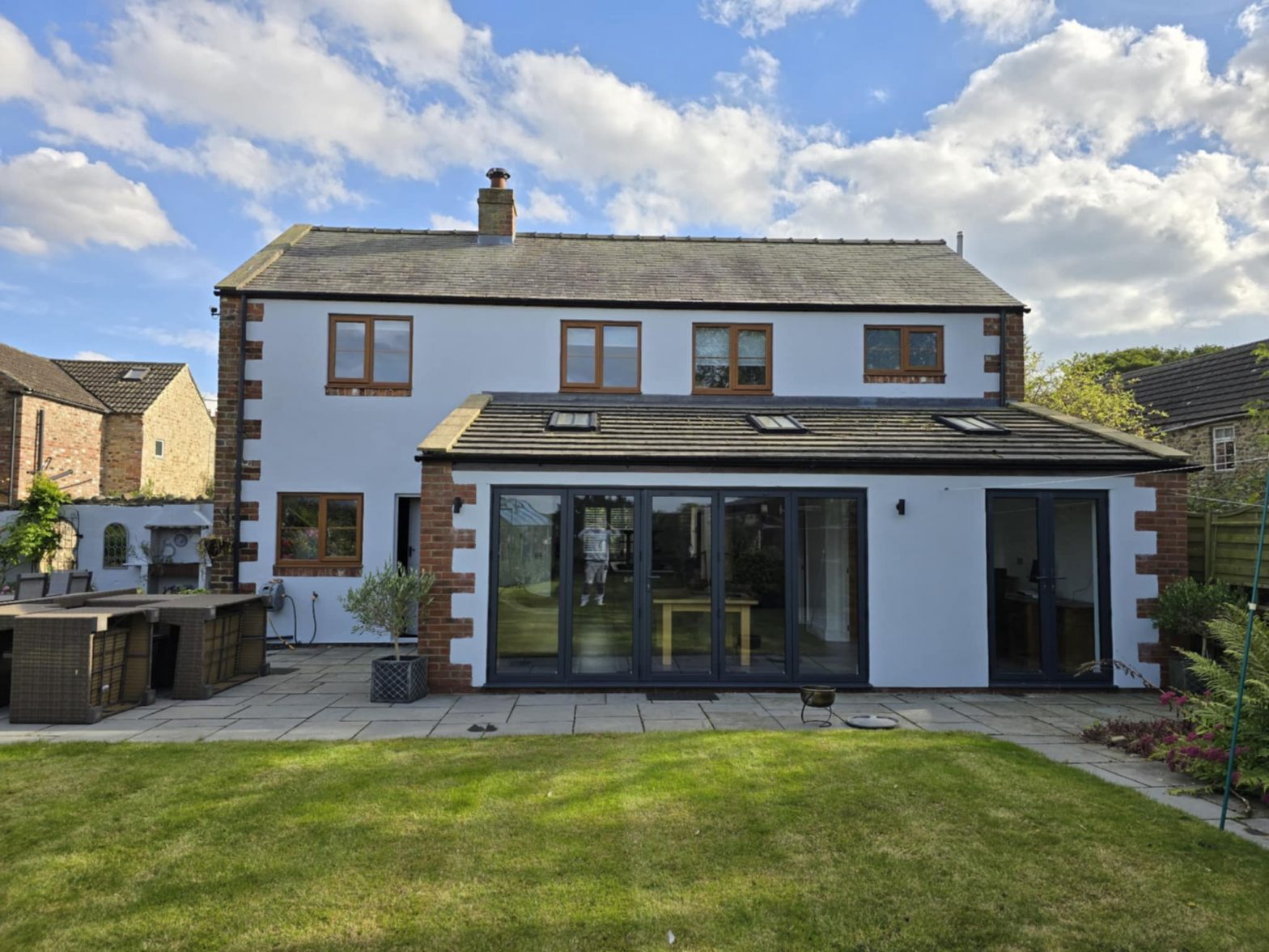 Zybi Painting & Decorating – Expert Residential Painting & Decorating Across West & North Yorkshire